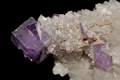 Fluorite ore